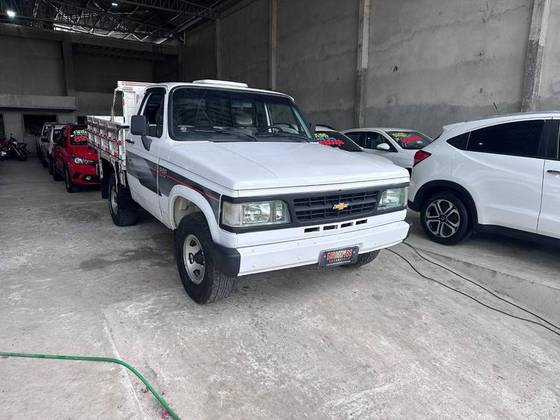 CHEVROLET D20 4.0 CUSTOM S CS 8V DIESEL 2P MANUAL